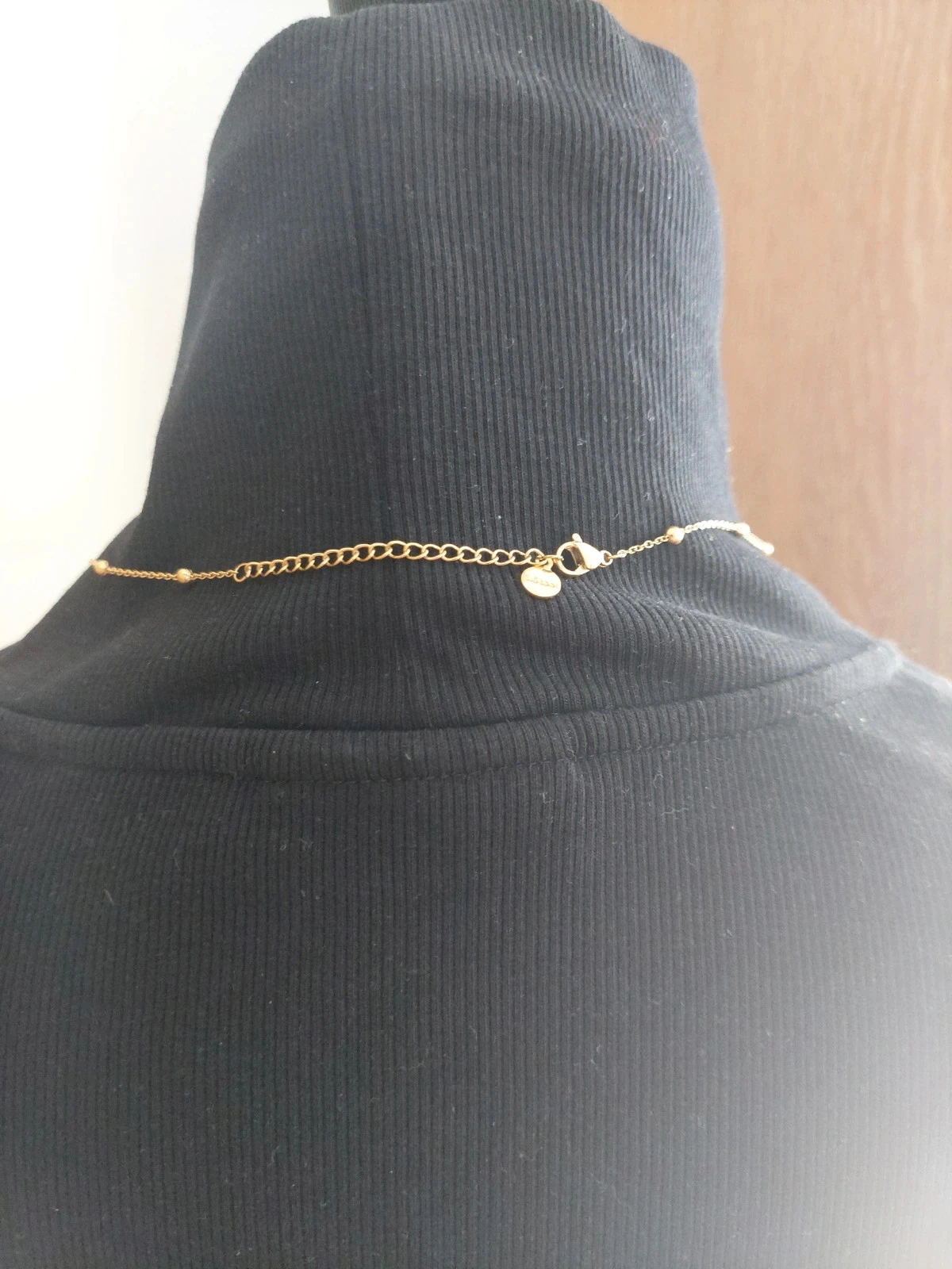 Collier pampilles en Acier Inoxydable doré – Croix & Nacre blanche – photo 3